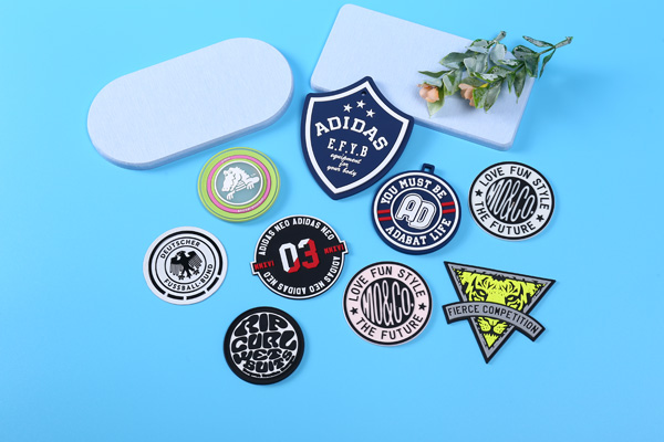 硅胶滴胶商标厂家